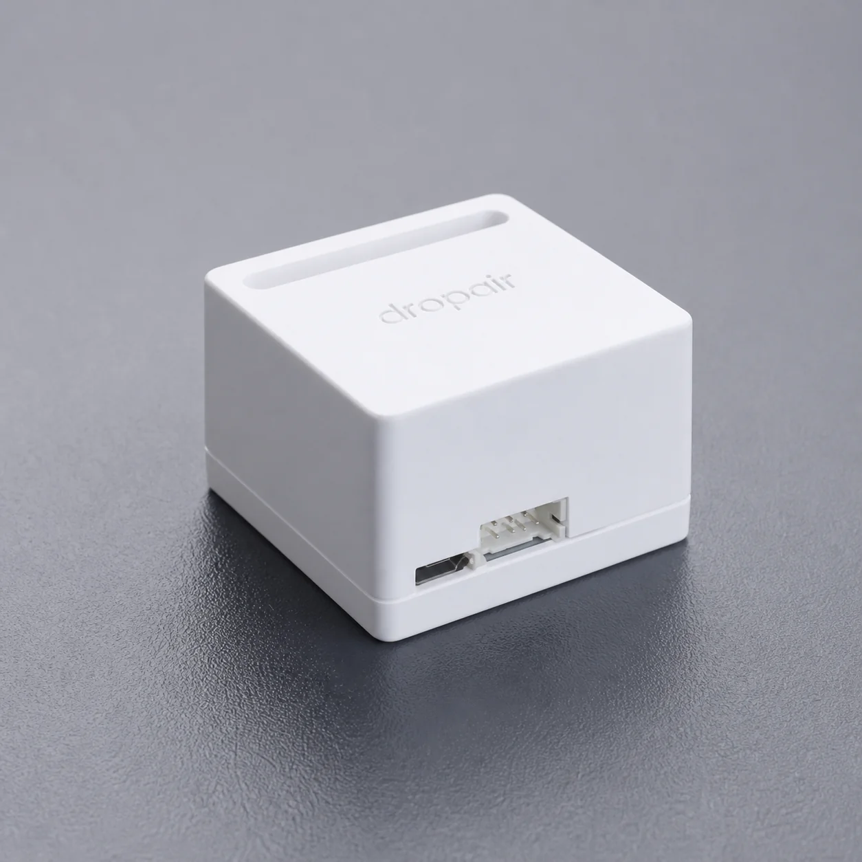 Pro7 housing, connector-side view